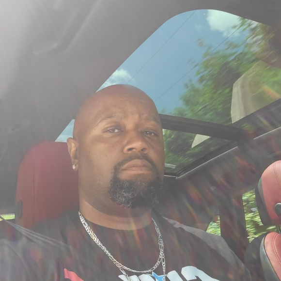 Meet your Posher, Stephen - Picture 8 of 8